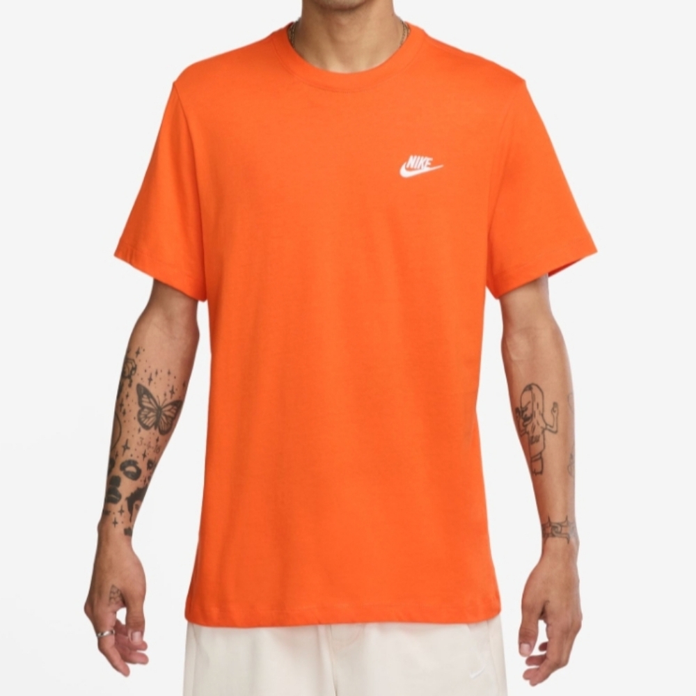 NWT Men's NikeT-Shirt